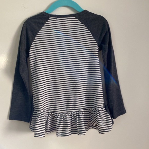 GUESS BUNDLE OF 3 DRESSES  GIRL SIZE 3 . - Picture 4 of 12